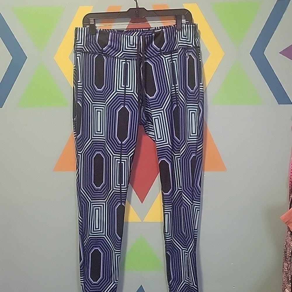 Danskin Now Women's Black And Blues   Geometric Print Athletic Pants Size Large